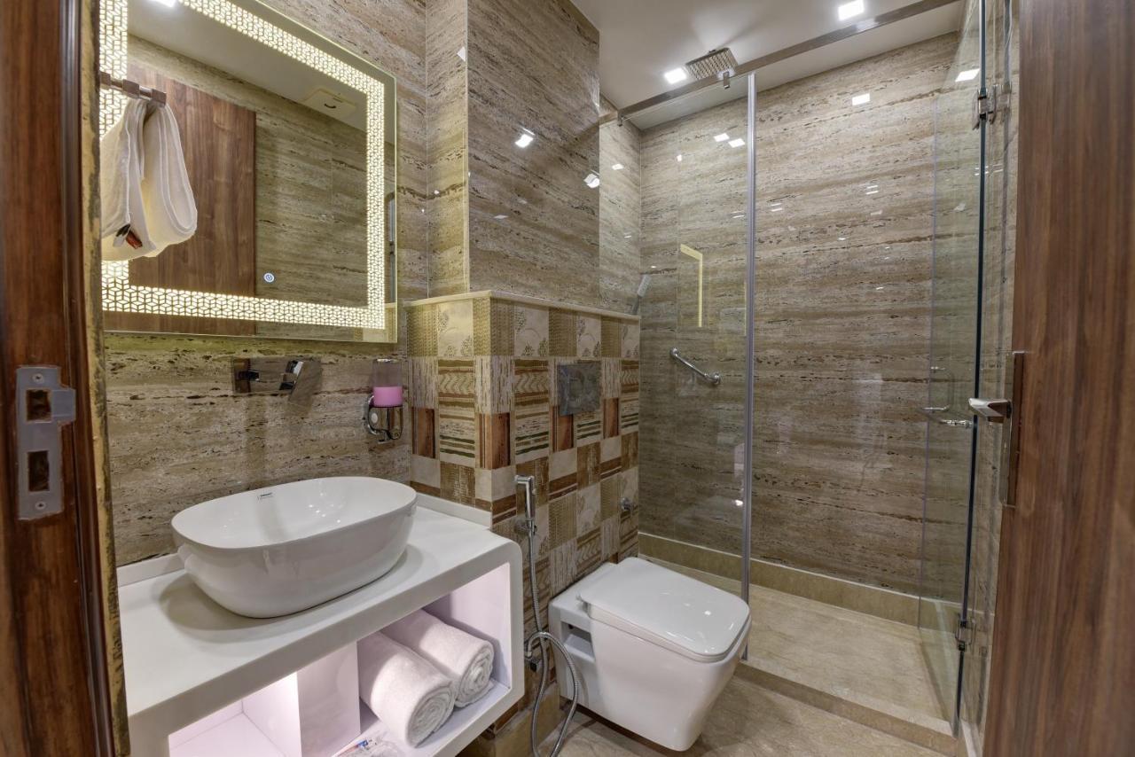 Golden Tree Hotel Noida Eksteriør billede