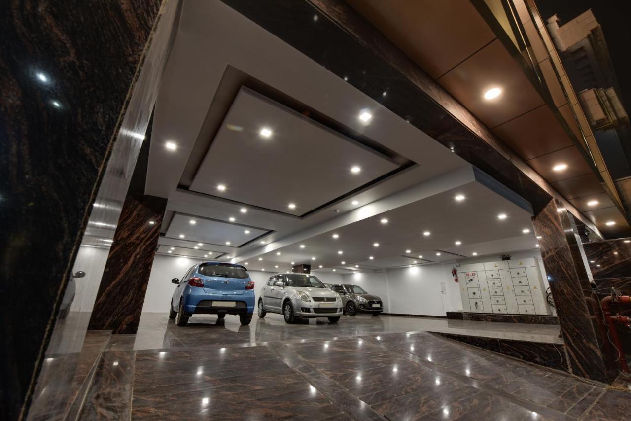 Golden Tree Hotel Noida Eksteriør billede