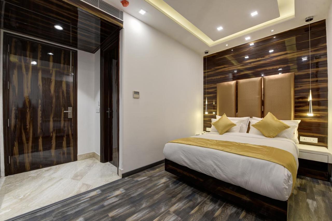Golden Tree Hotel Noida Eksteriør billede